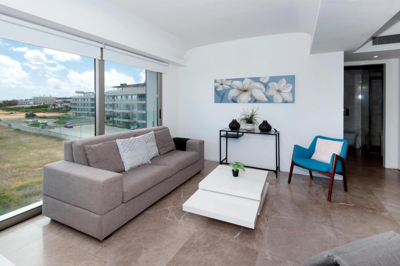 Apartment Marisol - Beachfront Протарас Екстериор снимка
