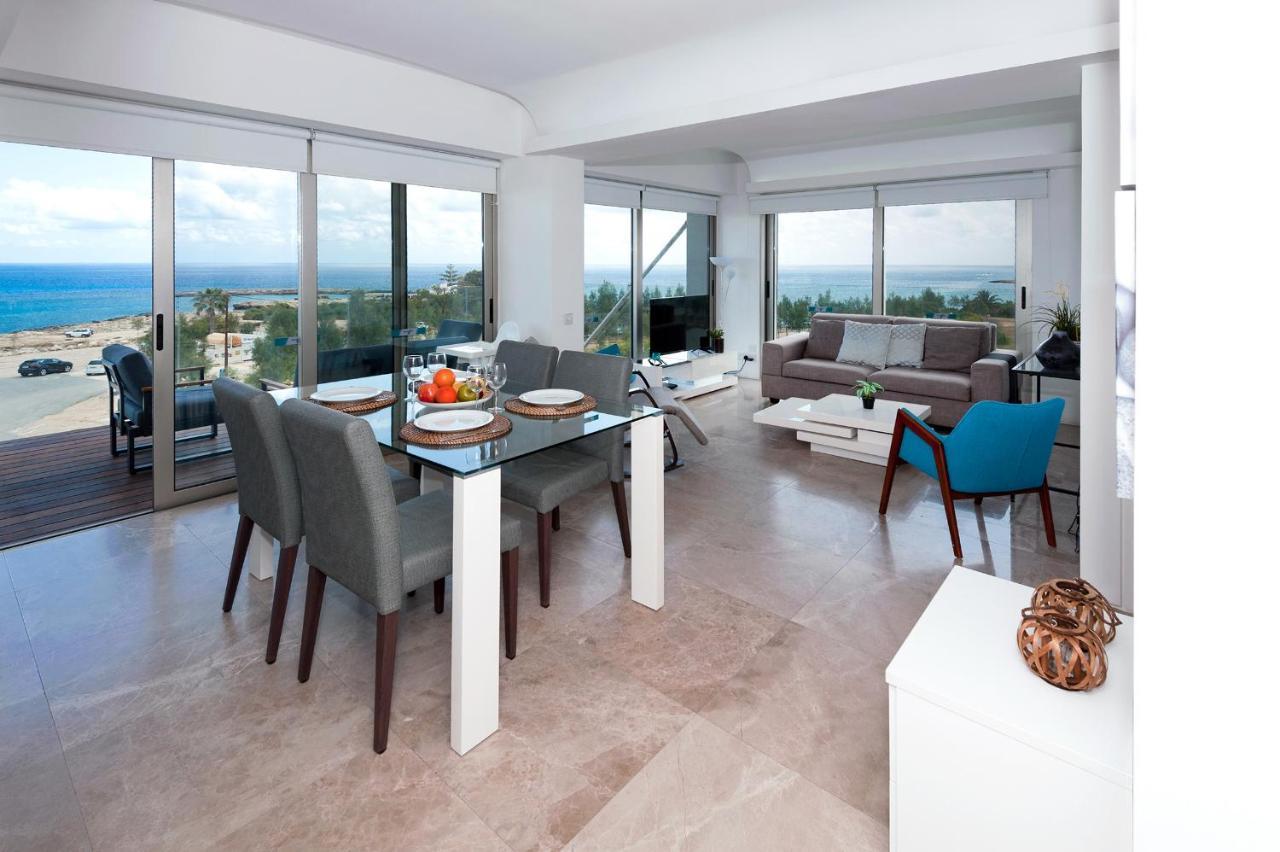 Apartment Marisol - Beachfront Протарас Екстериор снимка