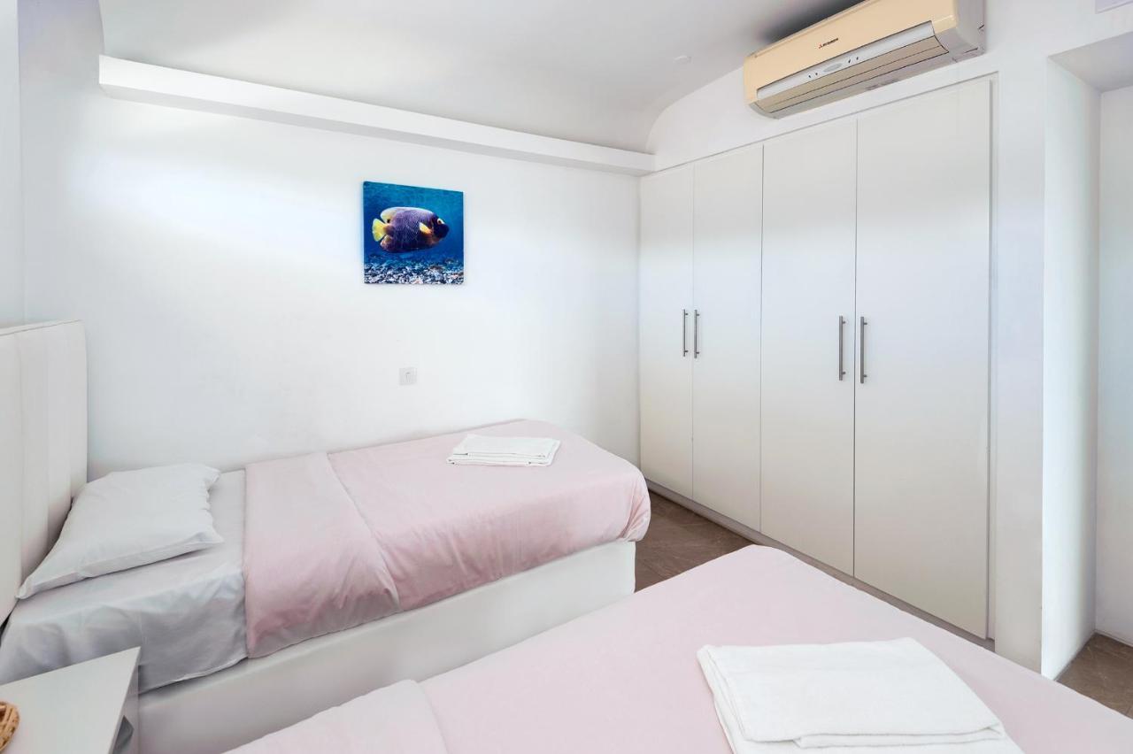 Apartment Marisol - Beachfront Протарас Екстериор снимка