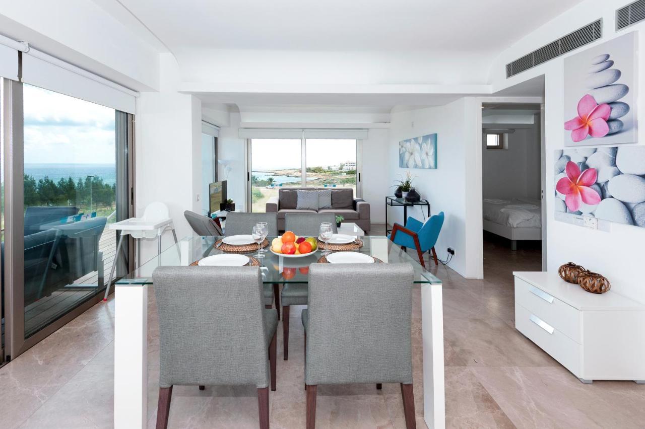 Apartment Marisol - Beachfront Протарас Екстериор снимка